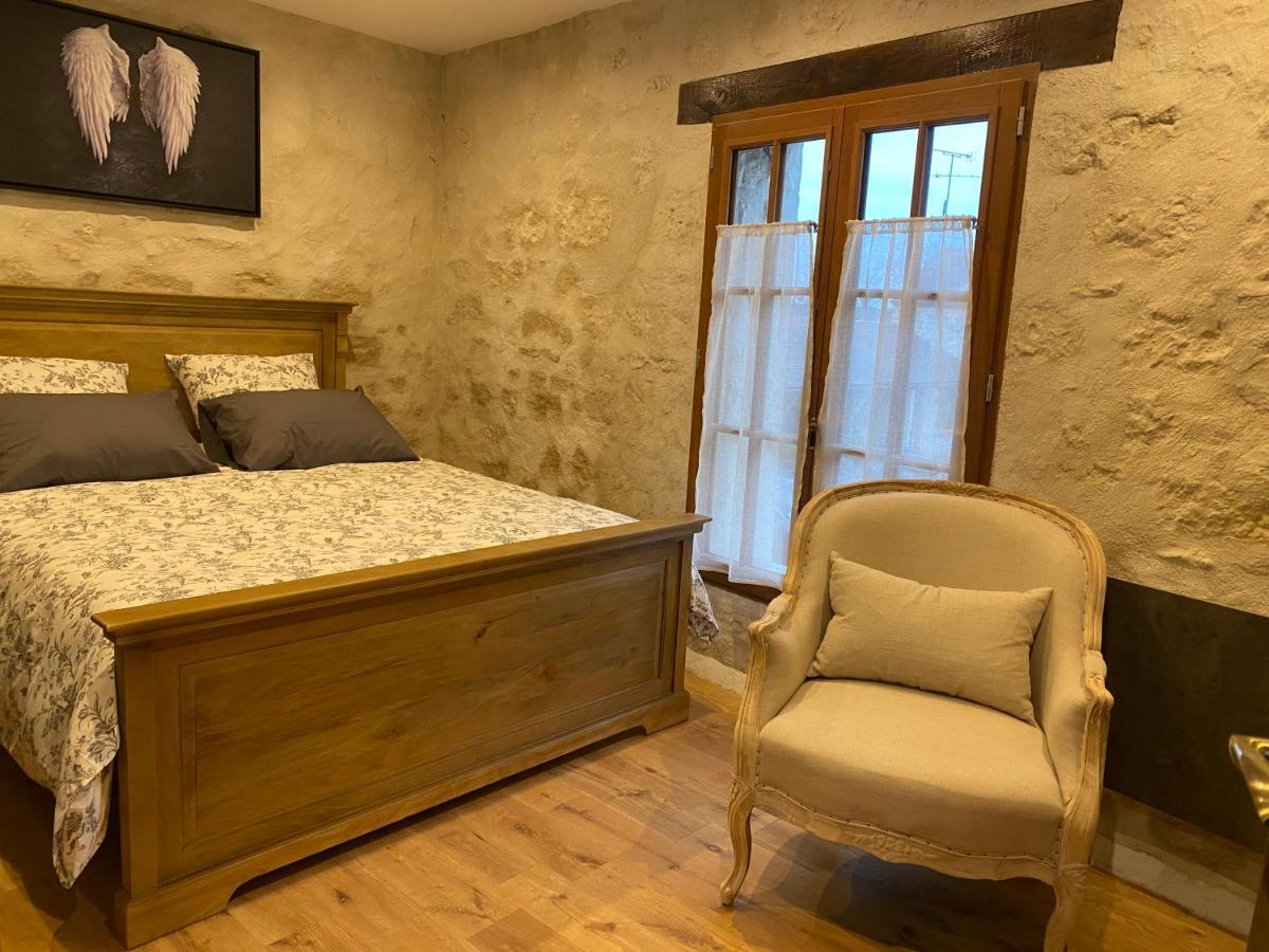 La Maison Du Caillou Bed & Breakfast Pontarme Ngoại thất bức ảnh