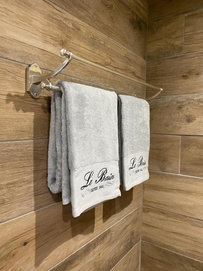 La Maison Du Caillou Bed & Breakfast Pontarme Ngoại thất bức ảnh